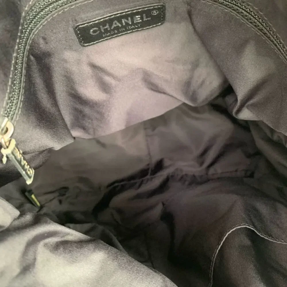 Chanel Women Pre-Loved Bag Very Good Condition